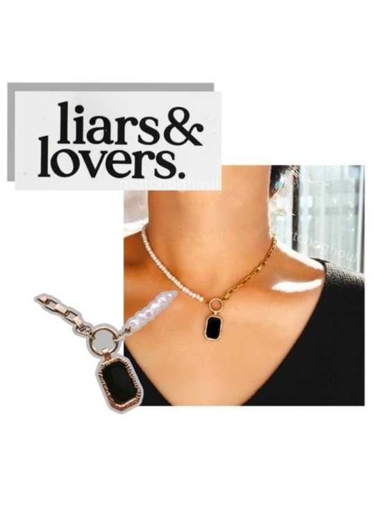 Urban Outfitters Jewelry - 🤍 Gold Tone & Pearl